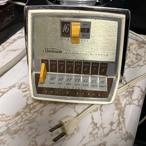 Vintage Sunbeam MixMaster Blender - Picture 2 of 8
